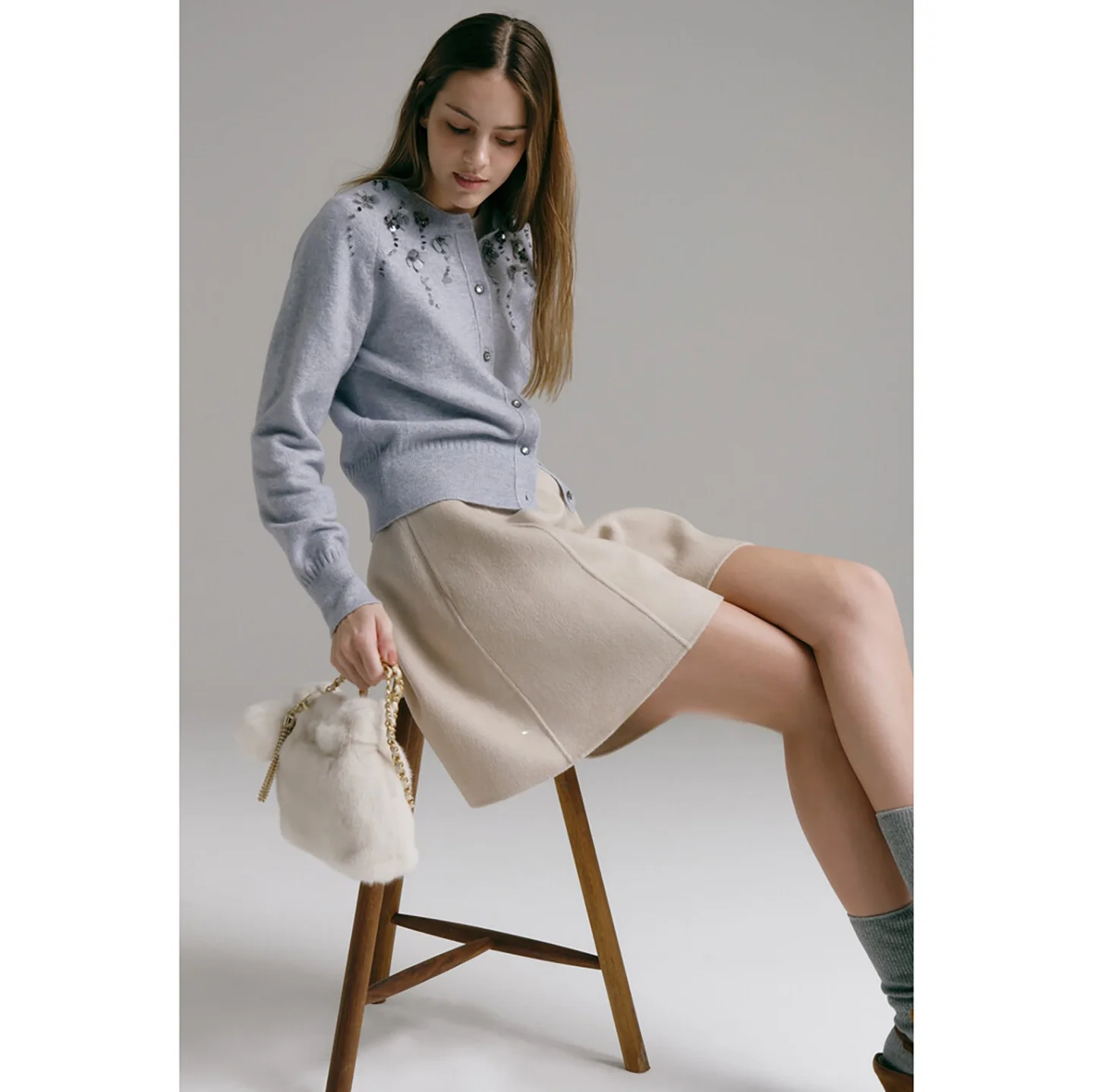 

Роскошный шерстяной вязаный свитер в Корейском стиле, круглый универсальный открытый кардиган с бисером, женский модный зимний теплый топ