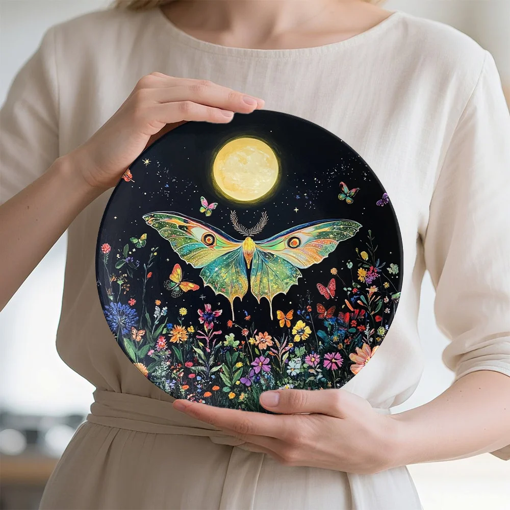 1pc Moth Under Moon Designed Decorative Plate, Novelty Fashionable Decor Plate for Wall and Table, Non-Food Contact, Decorative