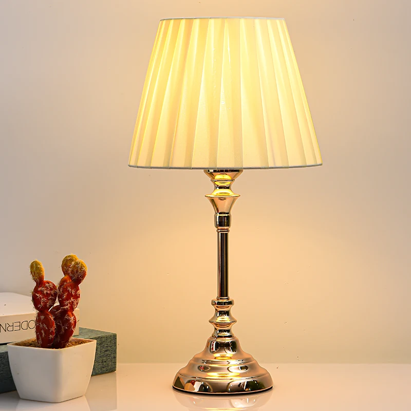Nordic table lamp bedroom bedside lamp modern simple bed and breakfast feeding lamp wedding gift