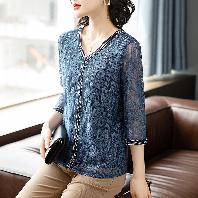 Elegant Floral Lace Hollow Out T-shirt Female Casual Loose Bright Line Decoration 3/4 Sleeve Spring Autumn V-Neck Pullovers 2023