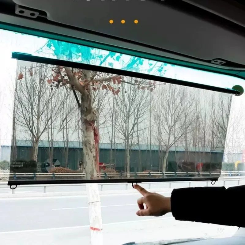 

Auto sunshield to prevent the auto retractable roller curtain front windshield sunshield artifact heat shield