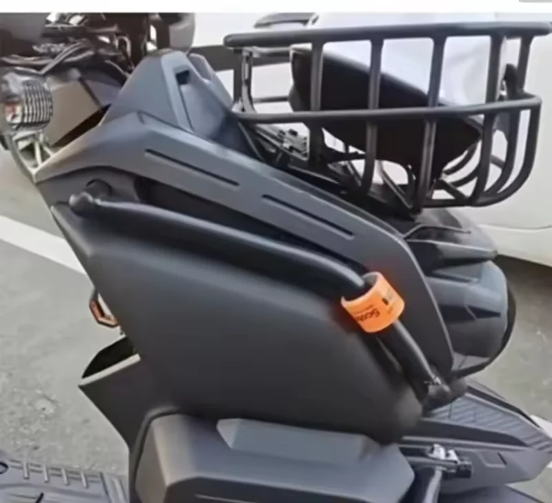 Ready to Ship Motorcycle Front Luggage Rack With Cargo Box for Yamaha Zuma 125 2022 2023
