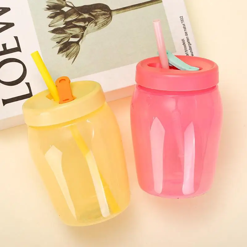 [S]Multi-functional Plastic Sippy Tumbler 550ml Reusable Water Bottle With Straw Portable Coffee Cup Home Office