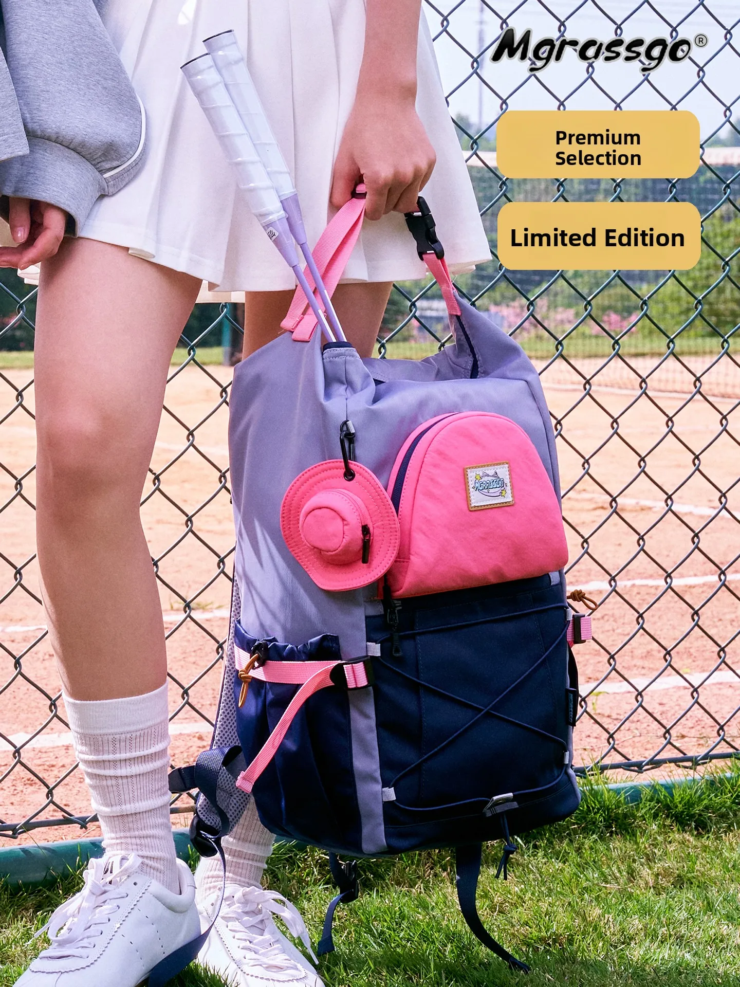 

Massgo Badminton Bag Tennis Fitness Backpack Women Training High Aesthetic Value Bookbag Large And Small Sizes Outdoor Functi...