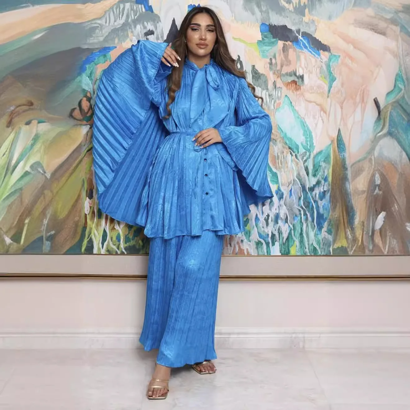 2024 shawl style oversized flowing long short sleeved with waist belt shirt and pleated pants 2 piece sets womens outfits