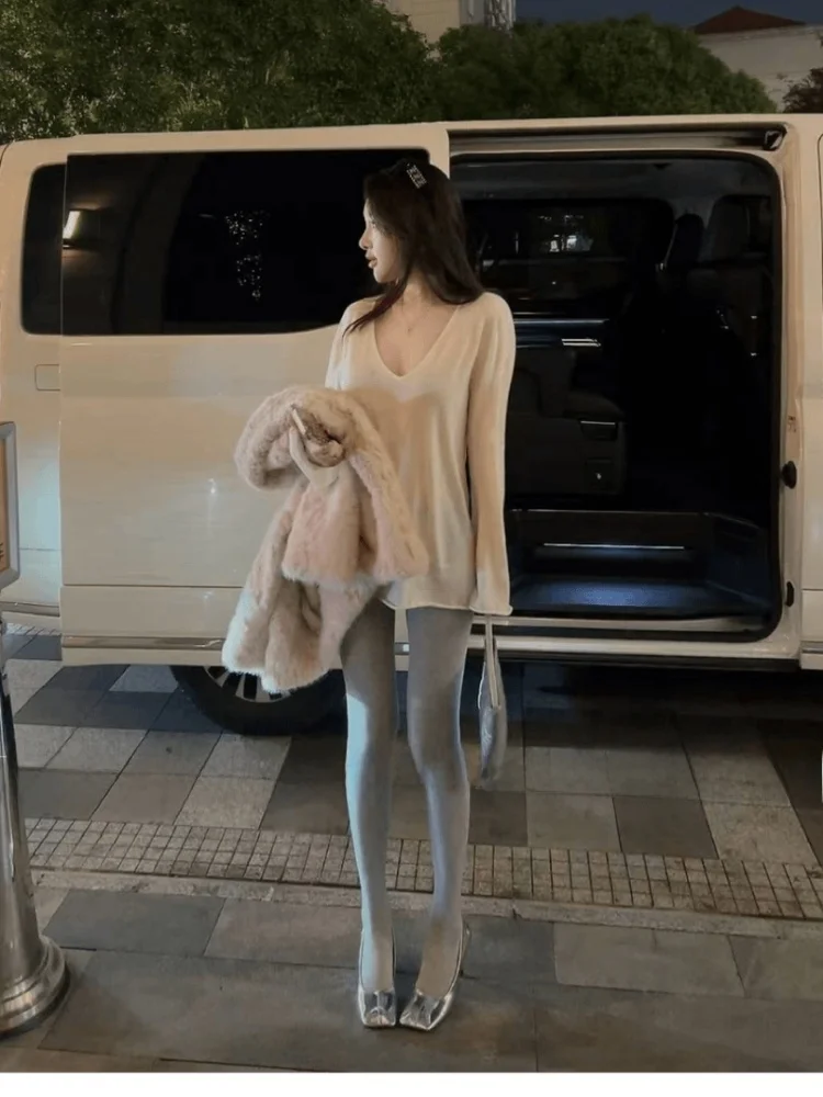 

Корейский свободный вязаный свитер с V-образным вырезом, модный повседневный длинный топ для женщин, комфортный, средней мягкости трикотаж