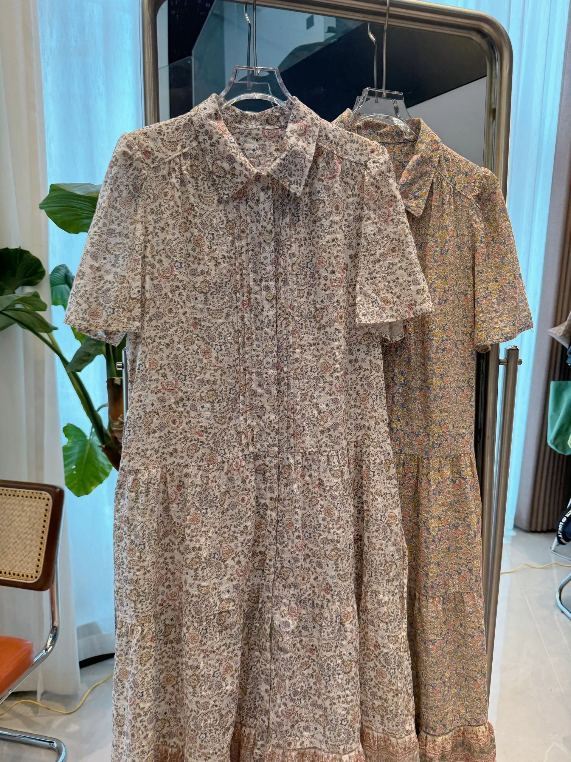 夏の新作プラスサイズ女性用ドクターオルトスヴェミディアラインスカート花柄プリーツハイウエストコットンブレンド快適