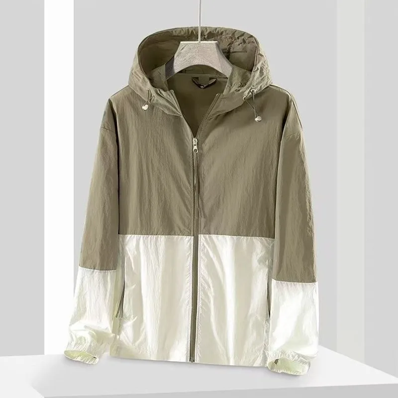Men's UPF50+ UV  Lightweight Breathable Hooded Sun Jacket for Summer Outdoor Daily Wear