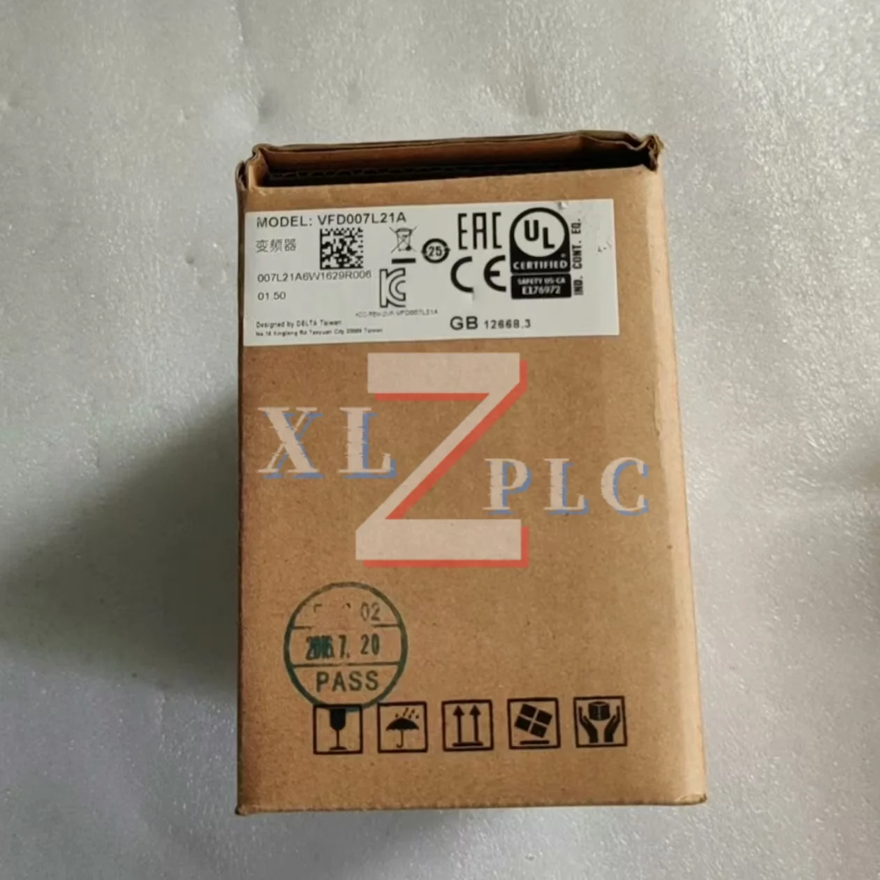 

Новый оригинальный преобразователь частоты VFD007EL43W VFD007L21A VFD007M23A VFD007M43B