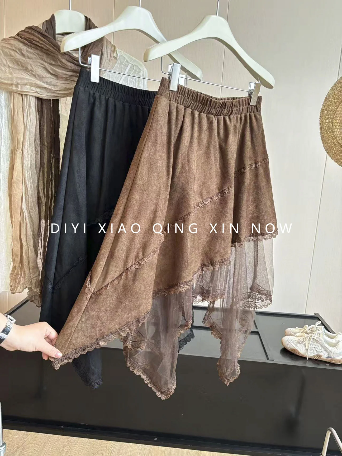 High Waist A-Line Midi Skirt Irregular Lace Splicing Women's Autumn Beauty Mermaid Deer Skin Velvet Half Body Skirt