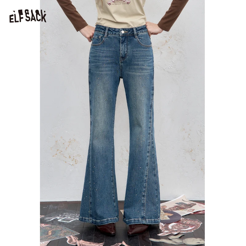 

ELFSACK 2025 Autumn New Arrival Basic Denim Flared Special Stitching Metal Inlay Long Empire Jeans For Woman