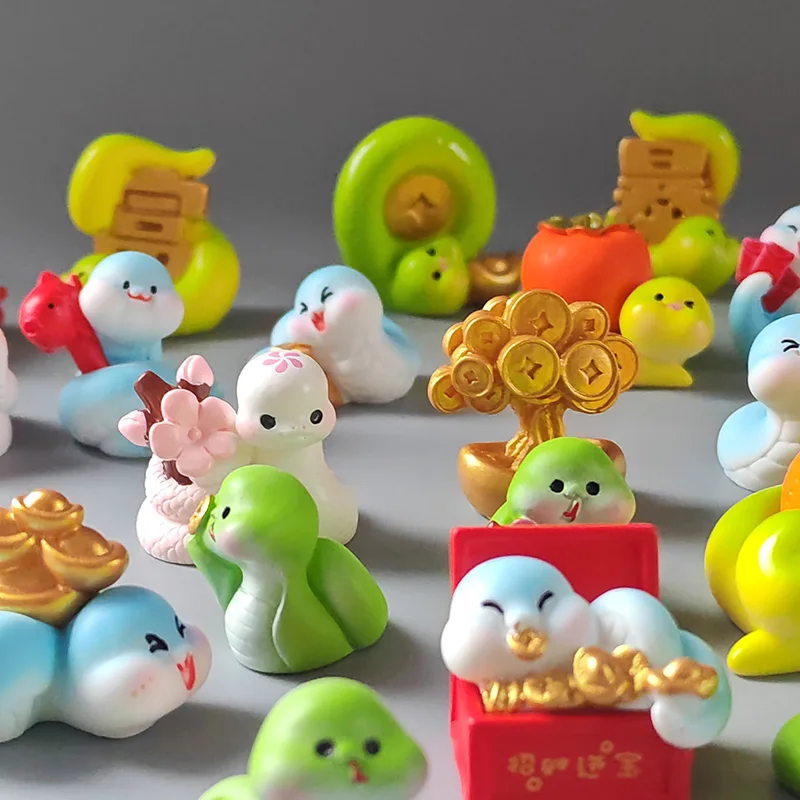 6~16 PCS Christmas New Year Snake Figurine Diy Home Kawaii Room Decor Miniature Fairy Garden Decor Accessories New Year Gift