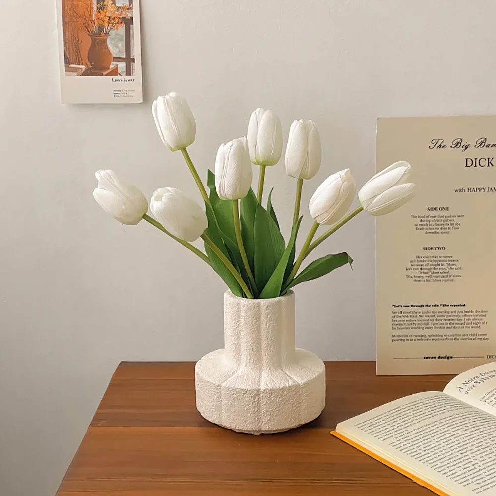 Creative Light Luxury Texture Ceramic Vase Modern Solid Color Round Homehold Living Room Tabletop Flower Arrangement Vases