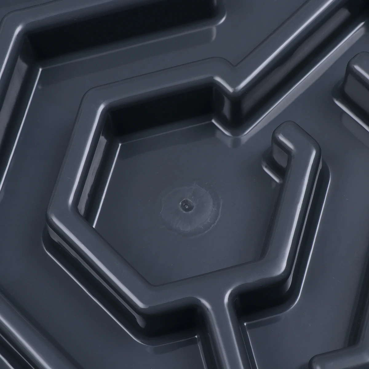 

Slow Feeder For Pets Resin Wear-Resistant Drop-Resistant Compact Design Rounded Corners Anti-Slip Base Cat Feeder Bowl Creative