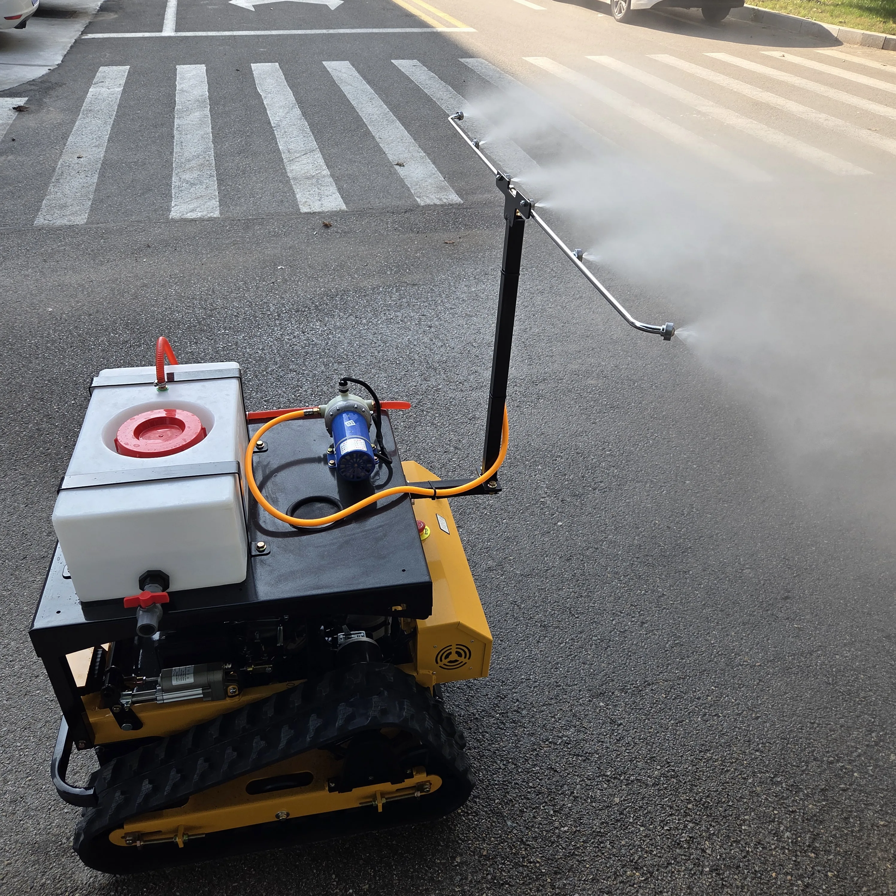 Intelligent Remote Control Sprayer, 2 in 1 Sprayer, Water Tank, Capacity for Orchard, Agriculture, 30l-60l, Hot Selling