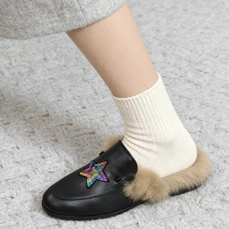 

Новинка 2024 года, туфли-лодочки из натурального меха, сандалии, новые тапочки, женские кожаные туфли на плоской подошве, лоферы без шнуровки с открытой спиной, уличные шлепанцы