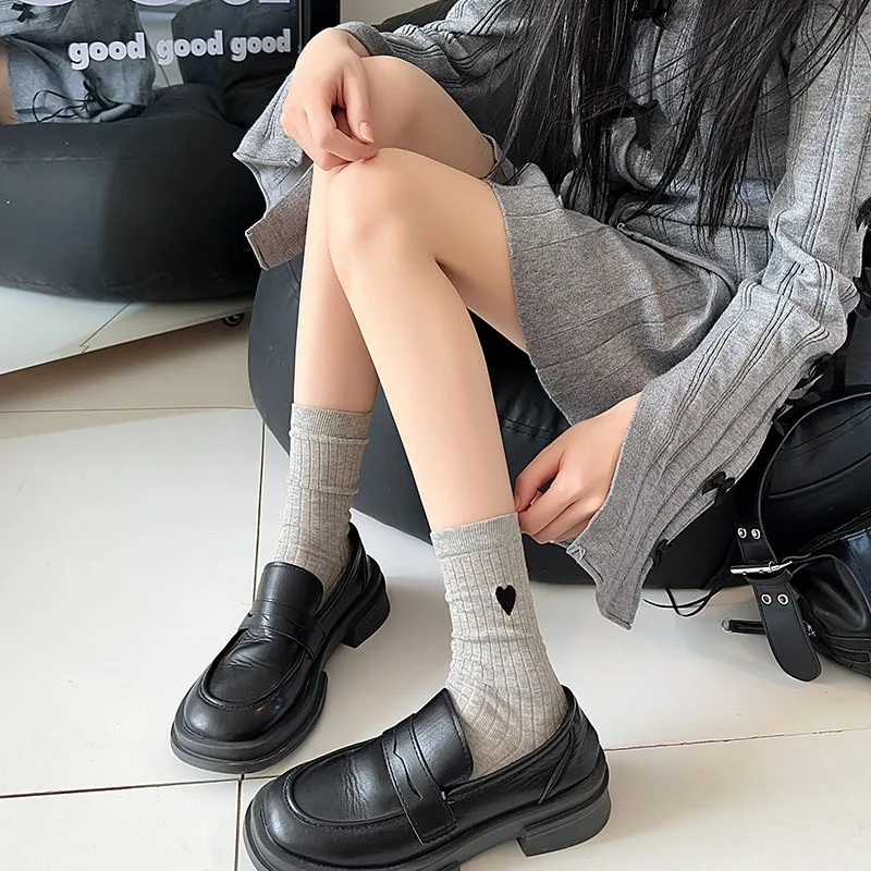 Women Socks Cotton Female Japanese Sweet Style Love Embroidered Mid-tube Spring Summer Thin Cute Girls Solid Color Stripe Socks