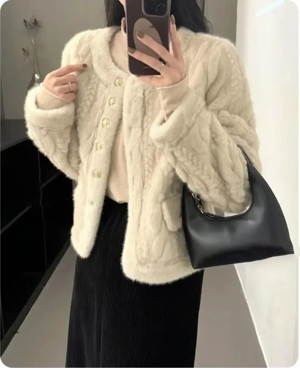 Manteau en Fourrure de Vison pour Femme, Style Court, Petit sexuellement Intégré, Épissage, Top Tendance, Veste d'Hiver, 2024