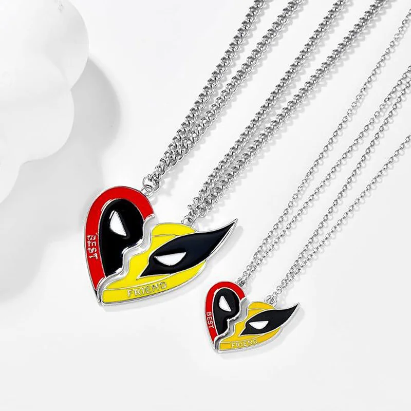 Movie Deadpool e Wolverine Best Friends Red Yellow Clown Mask portachiavi ciondolo Love Heart Combination For Bag Friends Jewelry