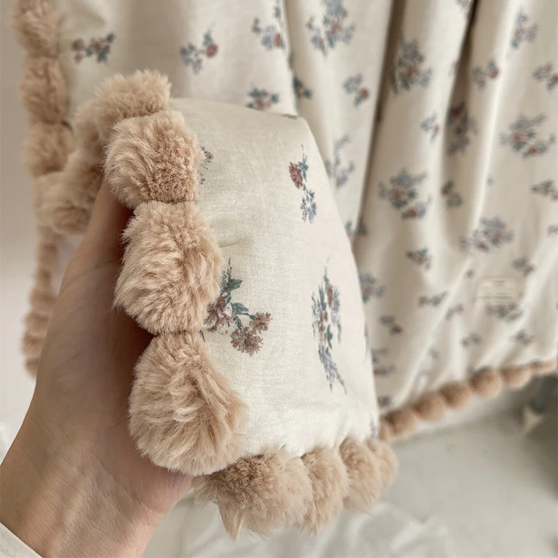 90X130cm Warm Winter Baby Blanket Pompom Blush Sprigs and Blooms Minky Blanket Floral Baby Blanket Quilt Bedding Cover