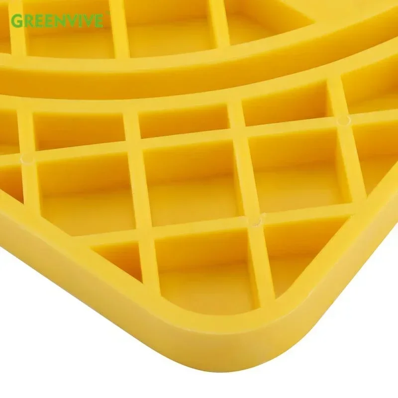 Honey Comb Capper Plastic Honey Bucket Nest Frame Shelf Honey Tank Cut Lifter Support Plate Apicultura Equipment Beekeeping Tool