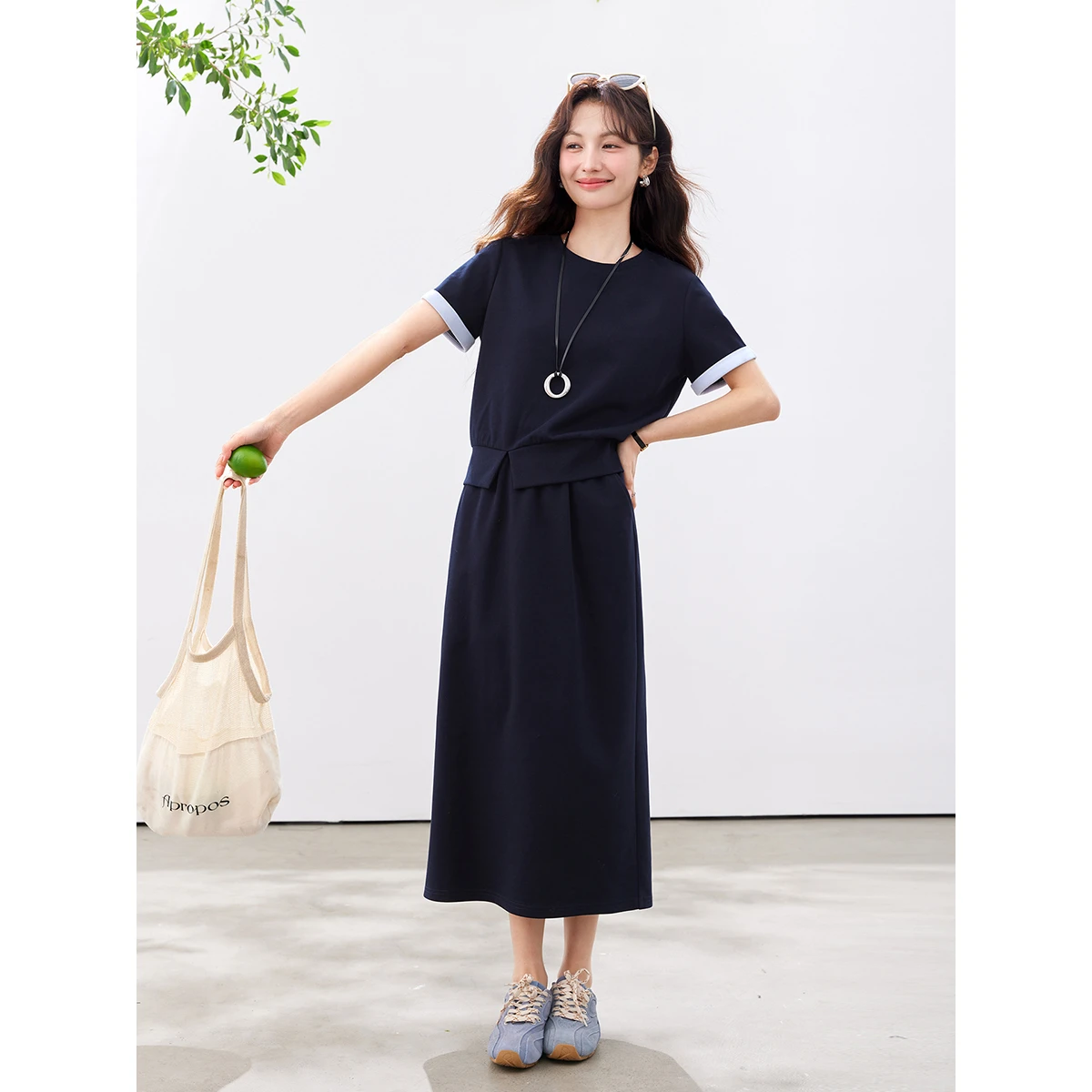 VIMLY Navy Casual Office Women's Suit 2026 Summer Contrast Folded Cuff Short Sleeve Tee Elastic Waist Straight Skirt Sets A6390 image 3