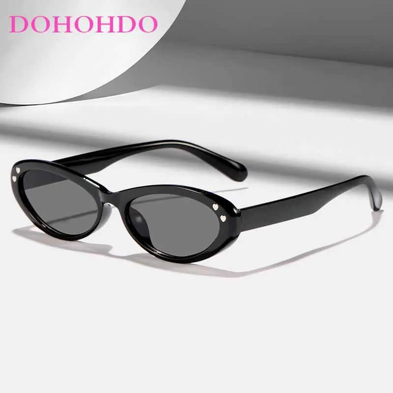 

Fashion Oval Love Rivets Decorative Sunglasses Women Men Luxury Brand Designer Classic Summer Traveling Shade Sun Glasses UV400