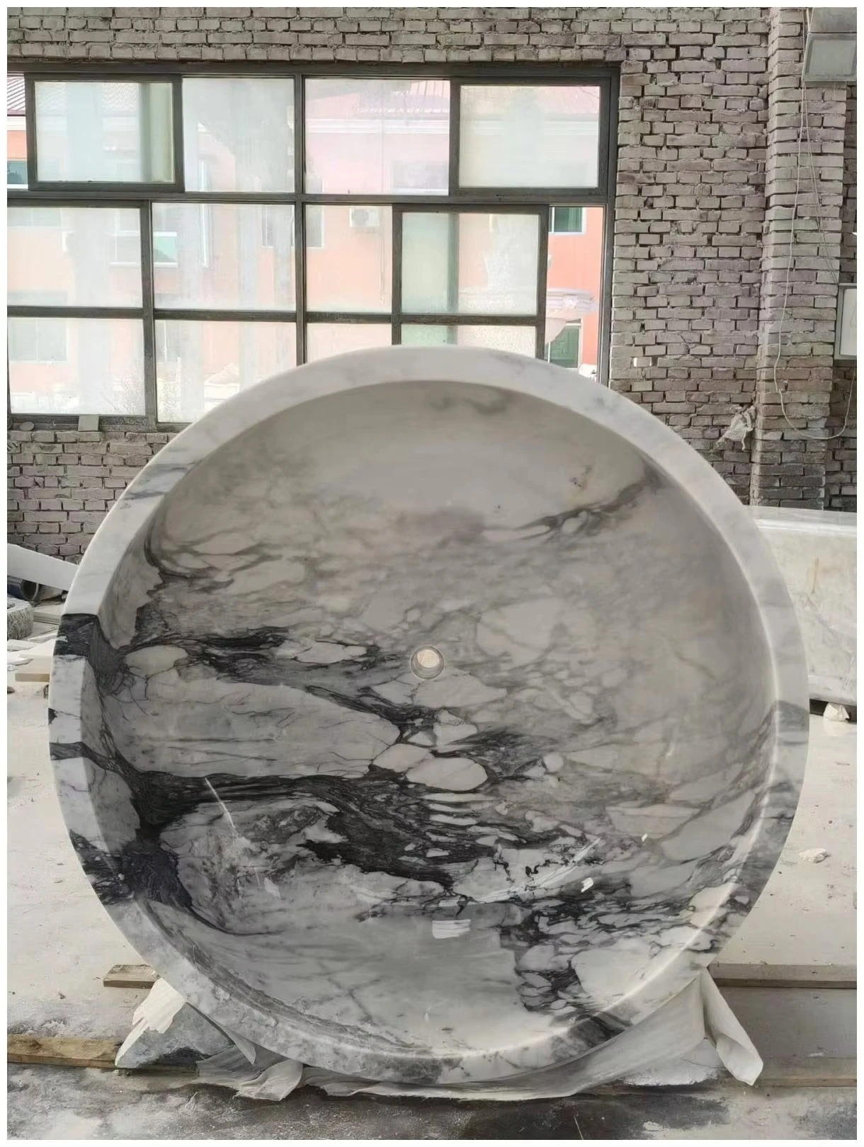 #￥High-End Freestanding Arabescato White Marble Bathtub Custom Polished Natural Stone Soaking Tub for Hotel SPA Villa Bathroom