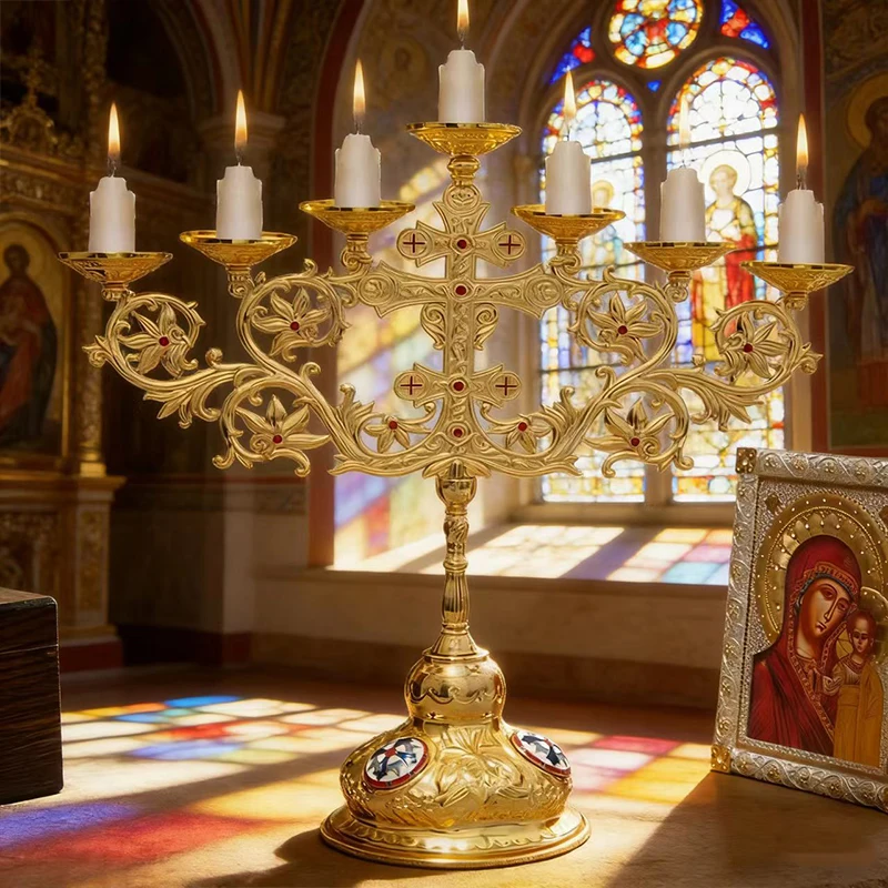 Neuer 2026 Eleganter Vergoldeter Orthodoxer Siebenarmiger Kerzenleuchter mit Roten Akzenten für Gottesdienste und Heimische Andachtsräume – Detail 2