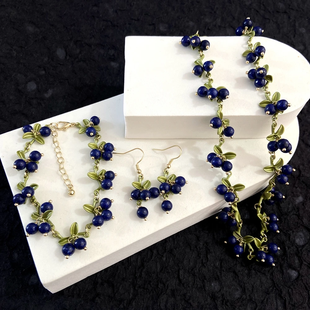 New Retro Forest Plant Paint Flower Berry Cranberry Natural Stone Earrings Bracelet Necklace Set
