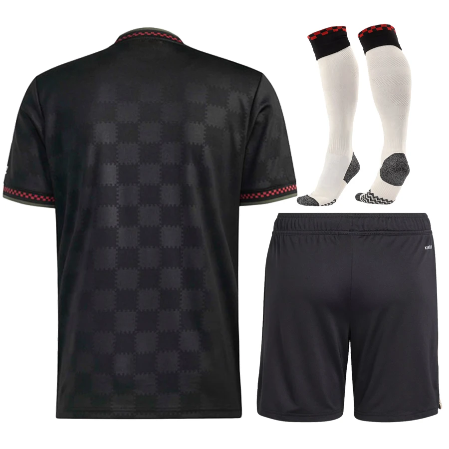 طقم قميص أطفال جديد 25 26 BayernEs للكبار 2025 طقم قميص أطفال للكبار من BayernEs