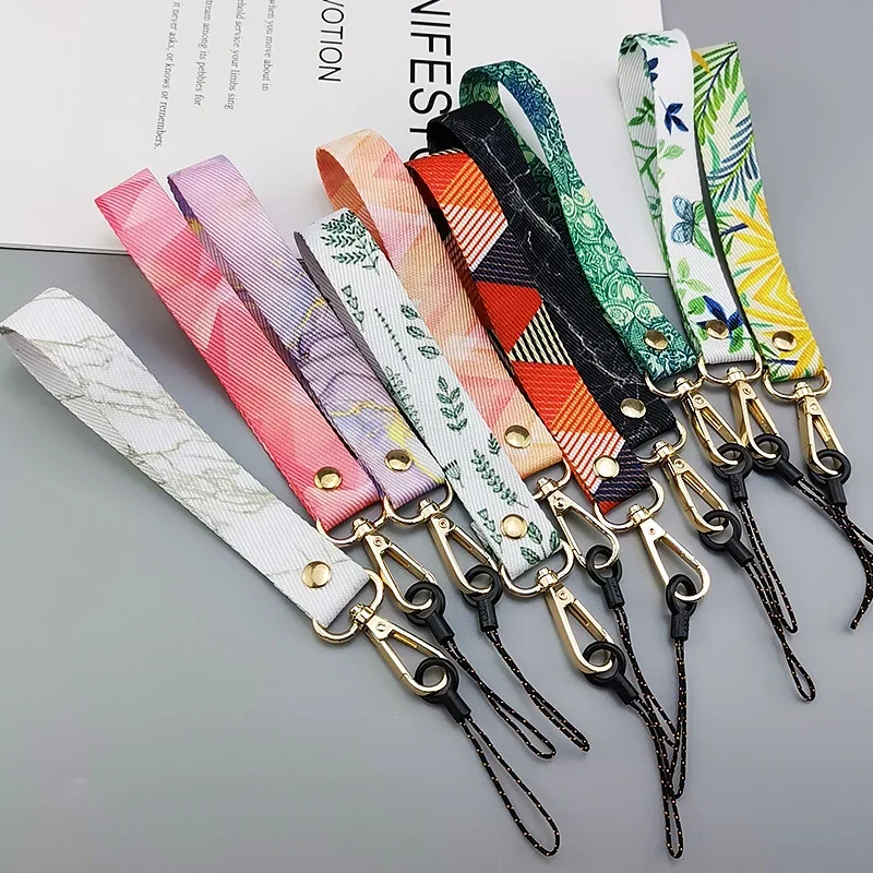 Mobile Phone Lanyard Short Wrist Hand Broadband Phone Universal Belt Clip Anti-lost Sling Female Creative Retro Pattern Lanyard