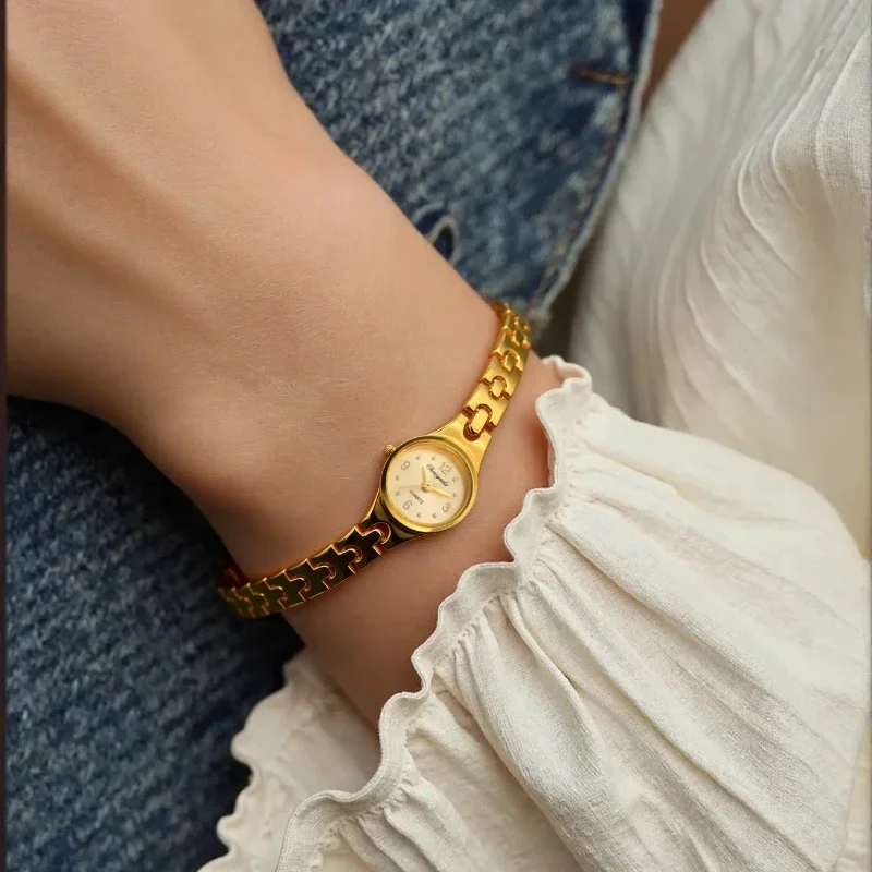 Top Brand Women Watch Luxury Gold Bracelet Watches Quartz Wristwatch for Woman Fashion Elegant Ladies Watch Clock Montre Femme