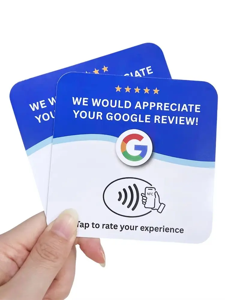Kwadratowa naklejka NFC 100MM z płytką PVC do ocen Google, z taśmą na odwrocie. — 2