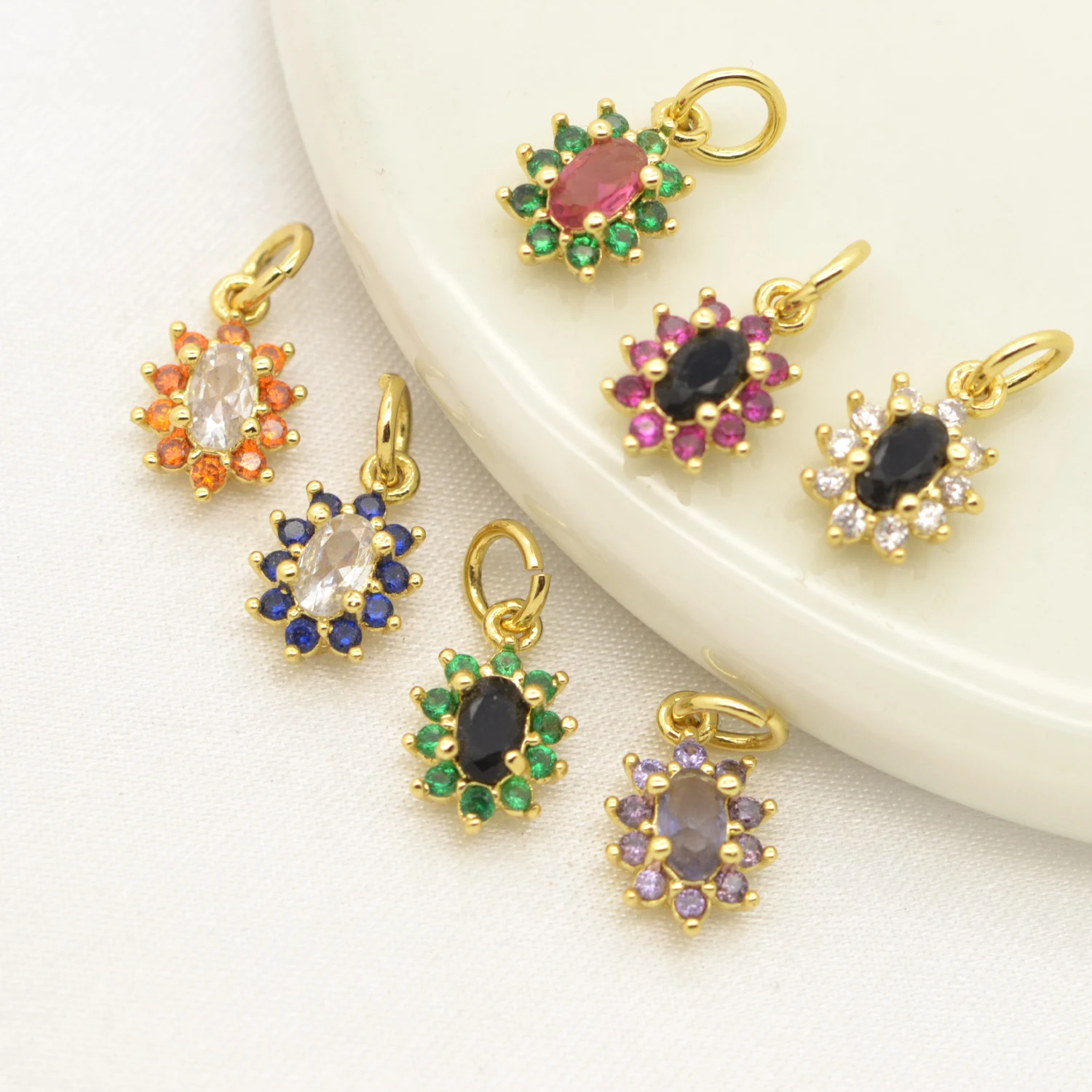 Mini 11.5*7.5mm CZ Charms Fine Jewelry Design Gold Color Earring Necklace Pendant for Women Flower Shape Jewelry Wholesale 10Pcs