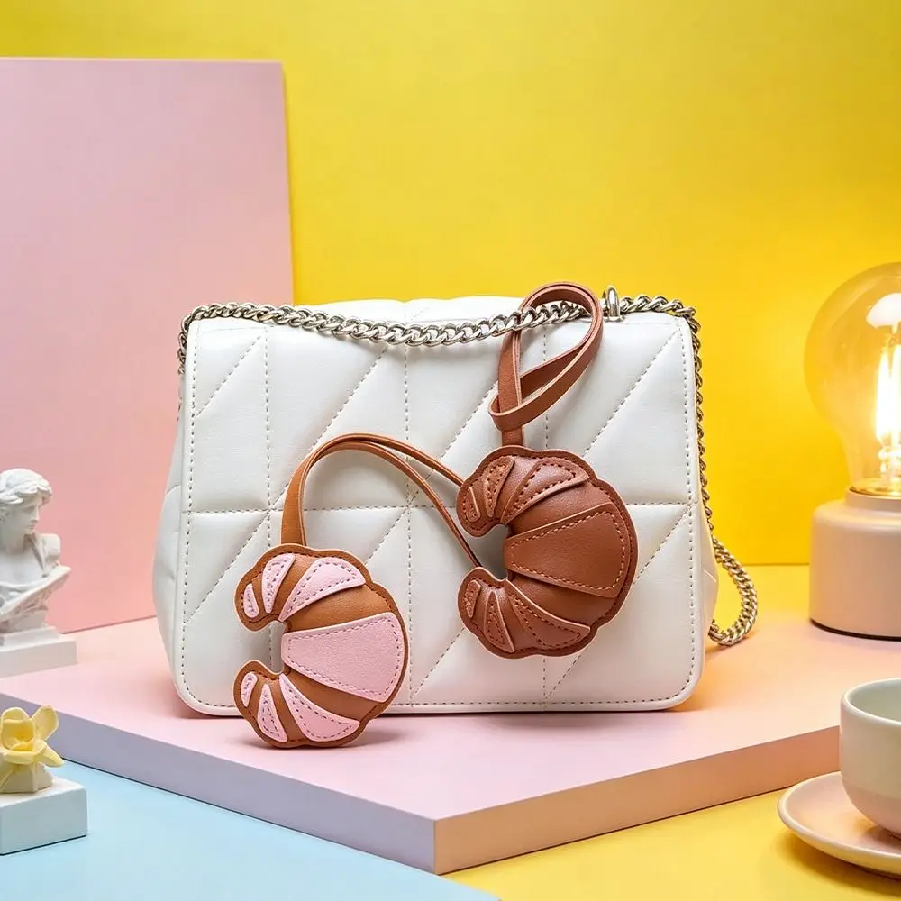 Multi-color Hanger Pu Leather Croissant Pendant Bread Shaped Fashion Bag Charm Ox Horn Creative Pu Keychain Car Keyring