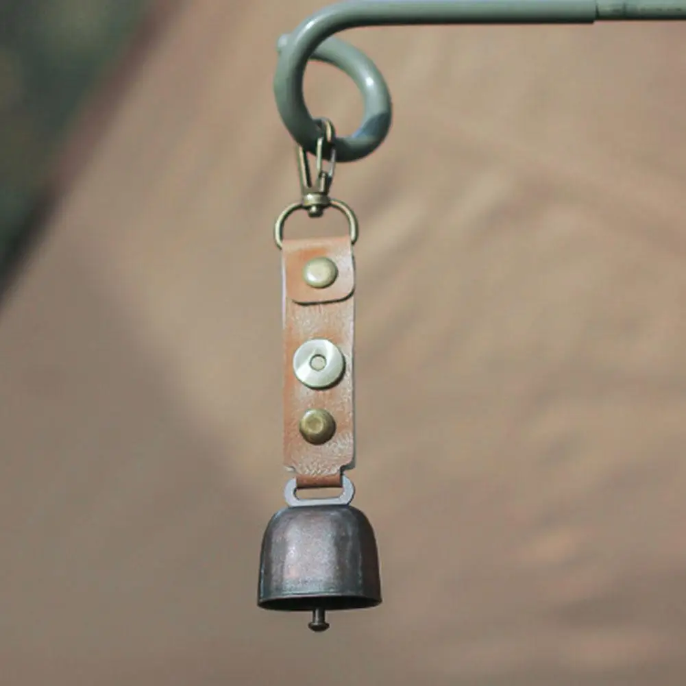 2023 New Portable Outdoor Bell Pendant Ornaments Camping Bell Support Keychain Cowbell Pendant Dropshipping Pet F0J4
