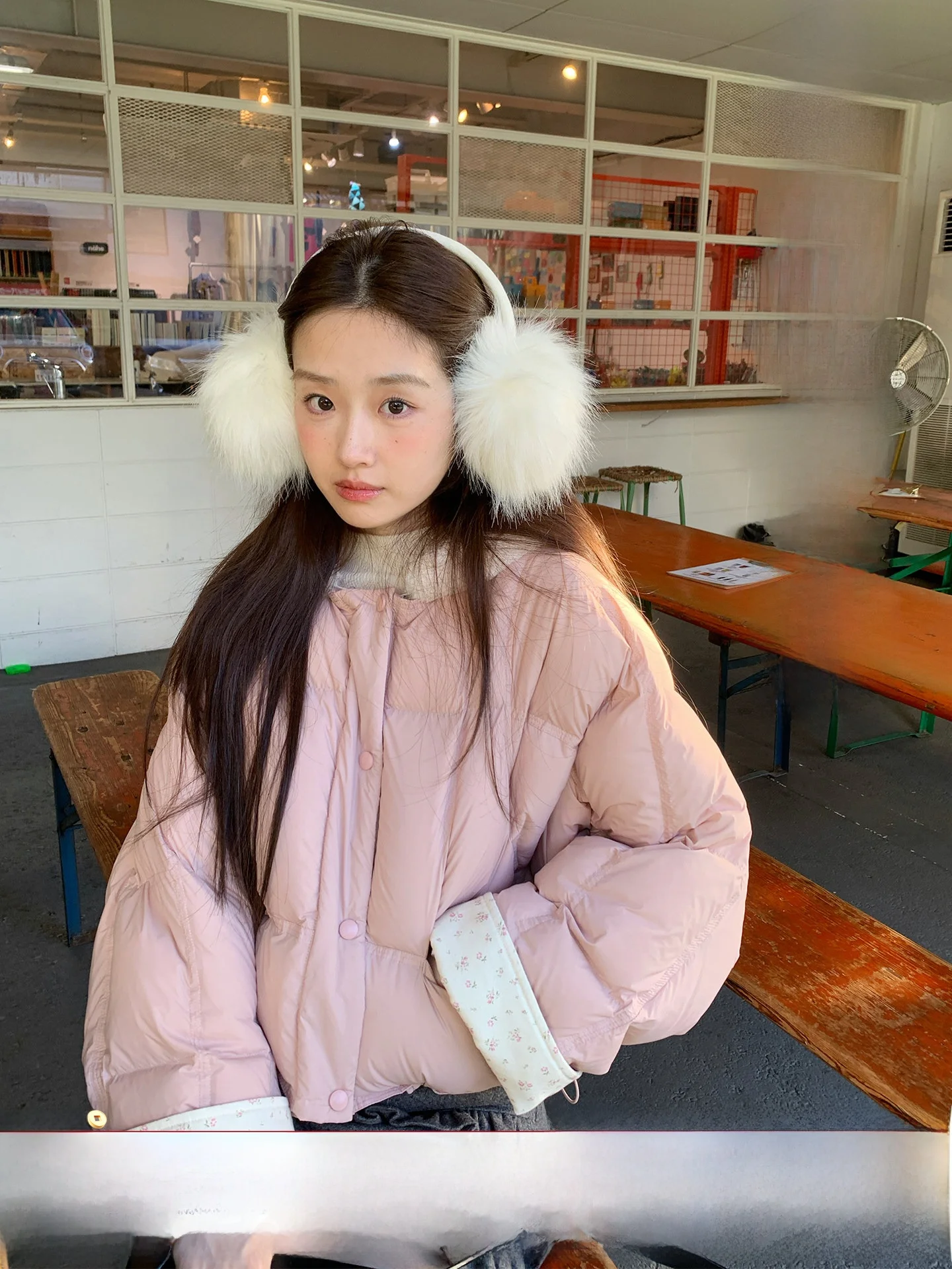 

Женская утепленная куртка Horide Map Korean Sle Spliced 90 White Du Down Jaet с отстегивающимся капюшоном из искусственного кроличьего меха