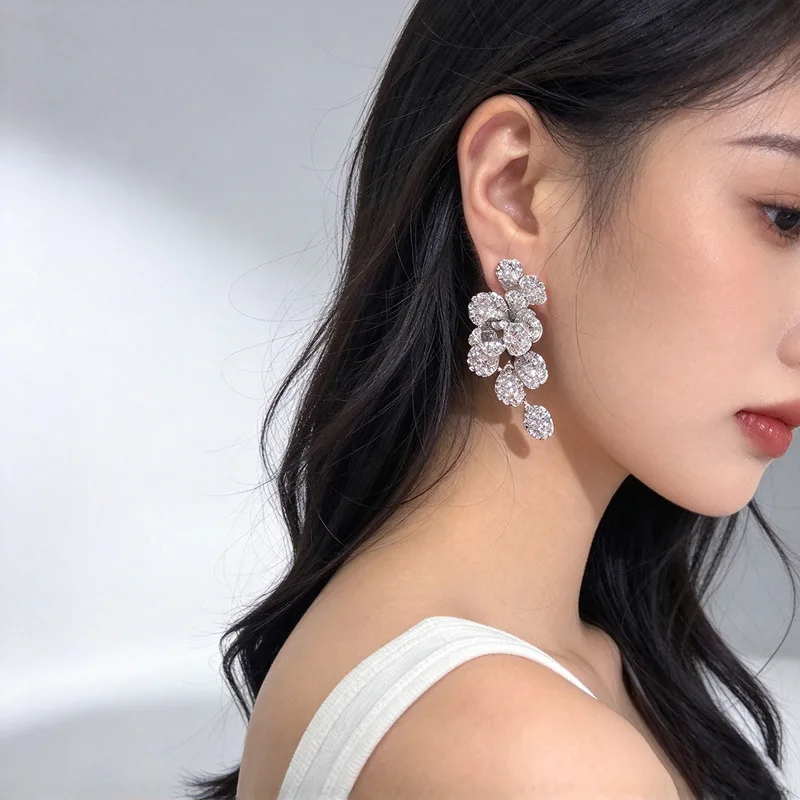 Luxury Floral Dangle Earrings Full Micro Paved Cubic Zirconia Flower Drop Earrings For Women Daily Fashion Jewelry