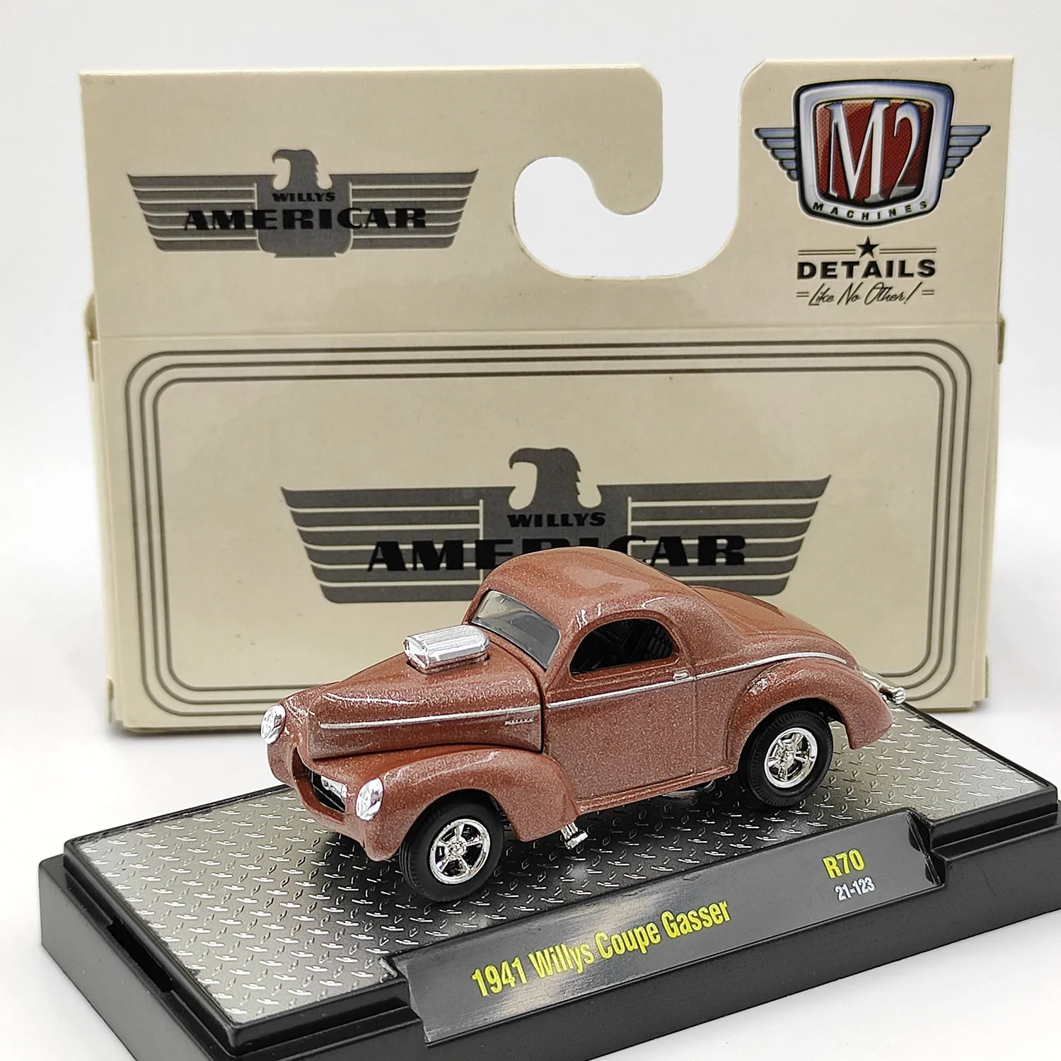 

Diecast M2 1/64 Scale 1941 Willis Coupe Gasser Alloy Car Model Collectible Toy Gift Souvenir Display Ornament