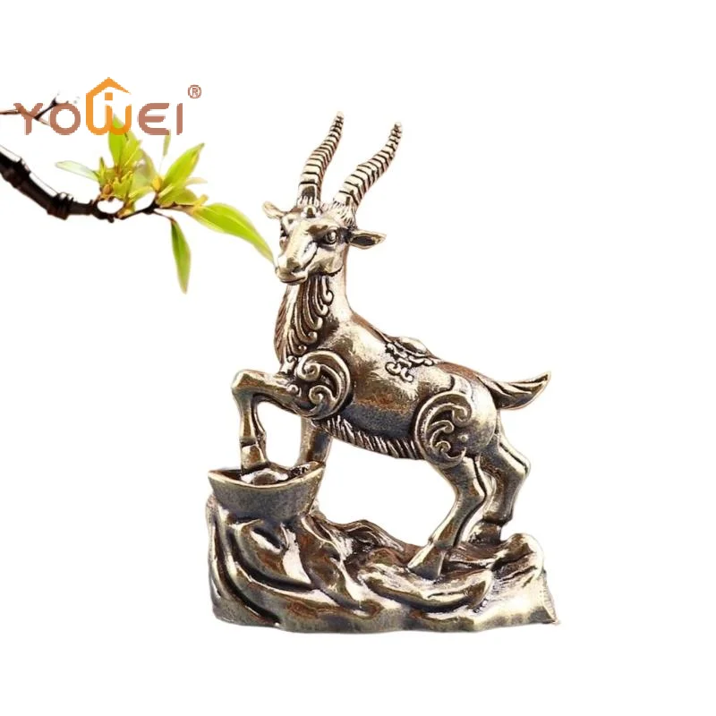 Latest Vintage Brass Lucky Zodiac Animal Stepping Treasure Antelope Statue Desktop Home Ornament Decoration