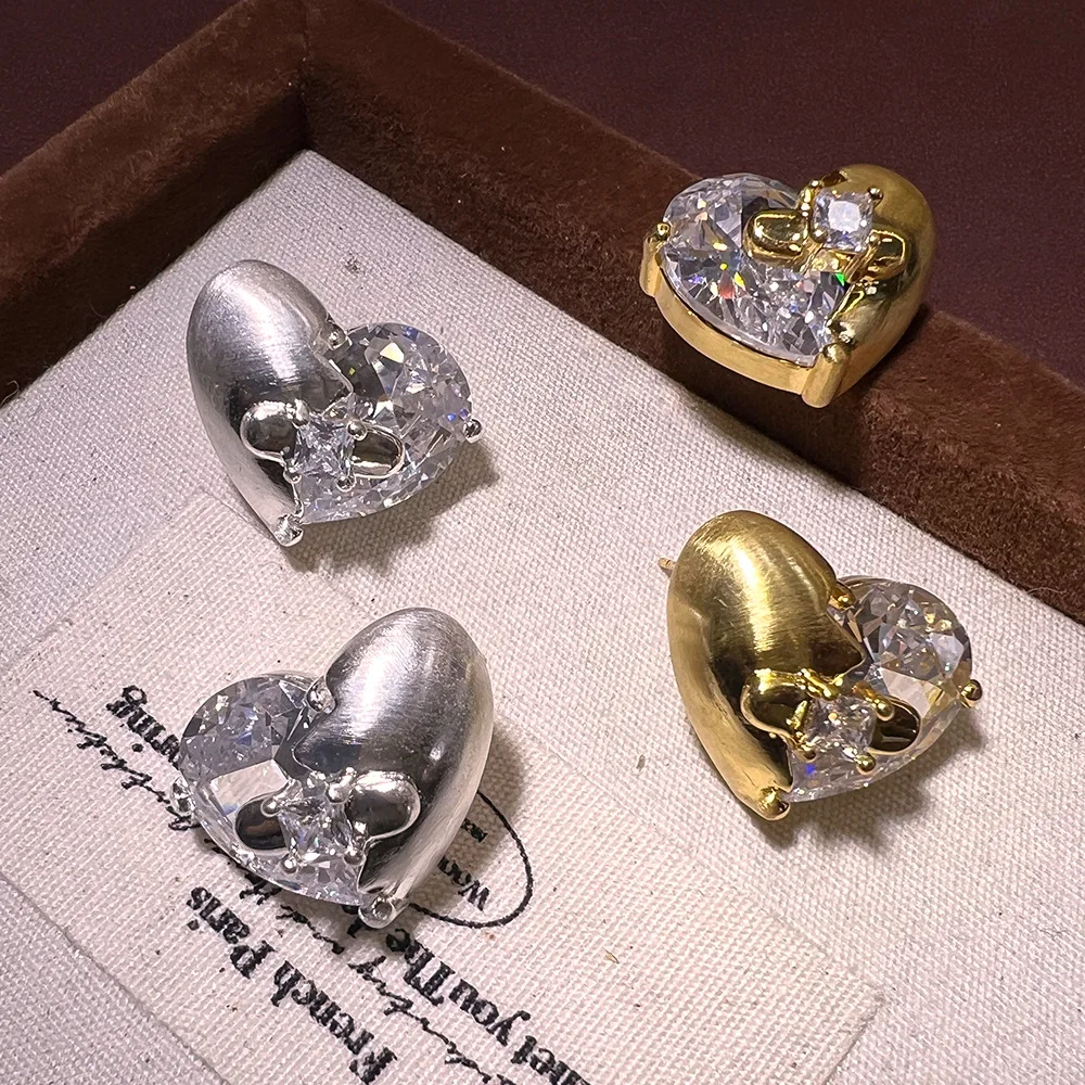 

Французские легкие роскошные серьги-гвоздики с эффектом холодного ветра, с бриллиантами, покрытые медью и настоящим золотом S925, в стиле Sweet Wind, для трансграничной торговли