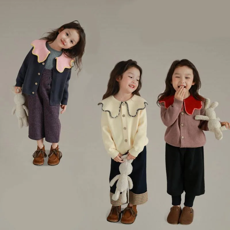 

Autumn Girls Solid Color Knitted Cardigan Fashion Long Sleeve Kids Wearing Girls Sweater