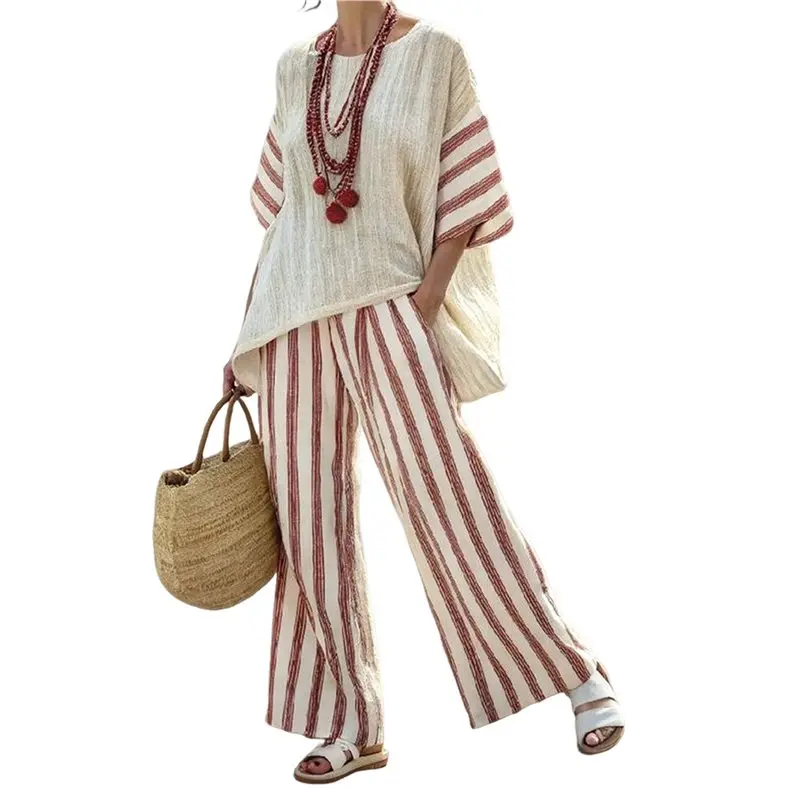 

Женский комплект из 2 предметов: хлопковые топы с коротким рукавом и укороченные брюки с широкими штанинами на эластичном поясе, домашний костюм