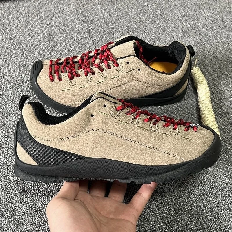 Breathable Waterproof Hiking Shoes Mens Mesh Outdoor Shoes Climbing Shoes Mens Sports Quick Dry Hiking Shoes