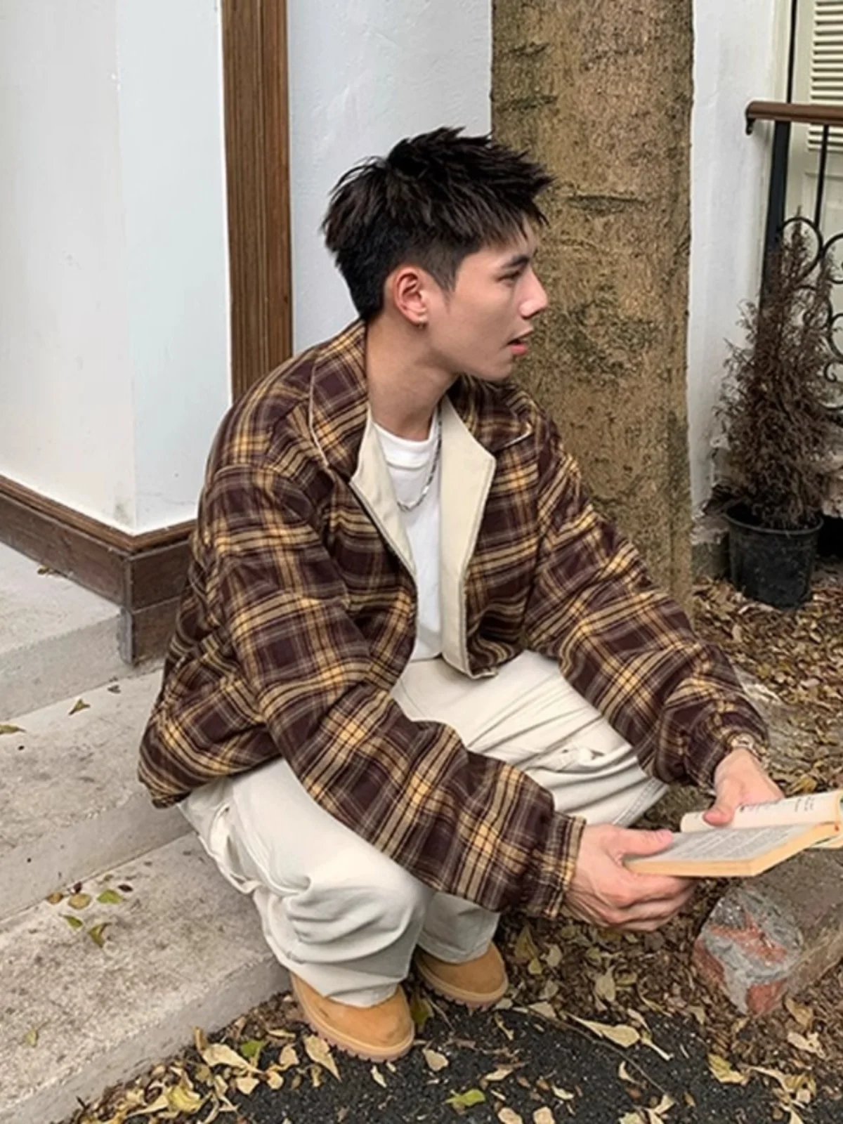 

Двустороннее пальто цвета хаки, мужское весенне-осеннее клетчатое пальто в американском стиле ретро, повседневное CleanFit Baseball orm, свободный крой, длинное...