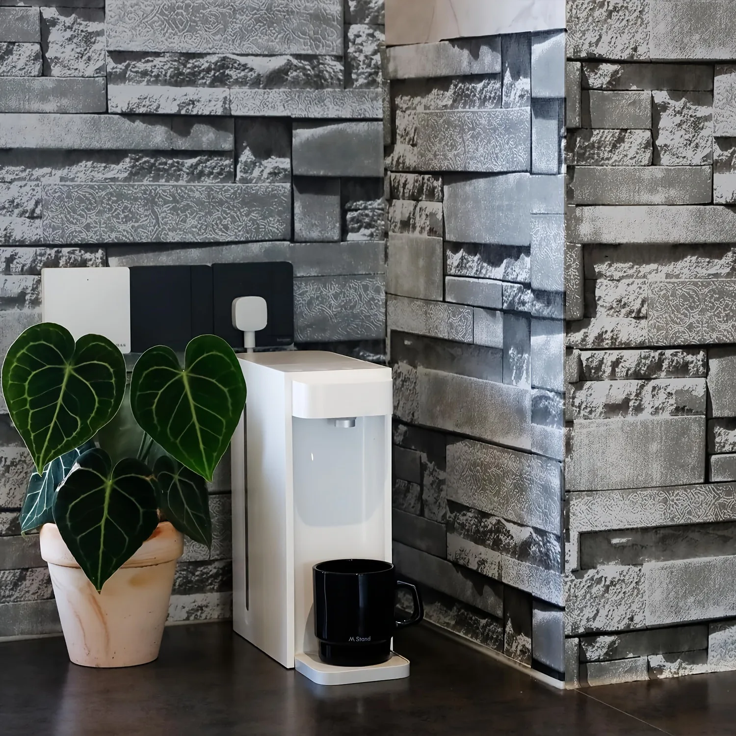 ملصق حائط ثلاثي الأبعاد من الطوب PVC ذاتي اللصق مقاوم للماء وقابل للإزالة لغرفة المعيشة وغرفة الطعام وتصميم الطوب الرمادي