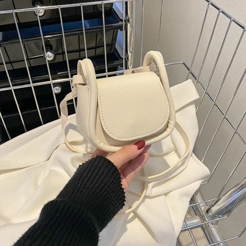 Modna torba na ramię ze skóry PU w kolorze cukierków Mini torba Crossbody dla kobiet mała kopertówka szminka na monety saszetka na pieniądze karty