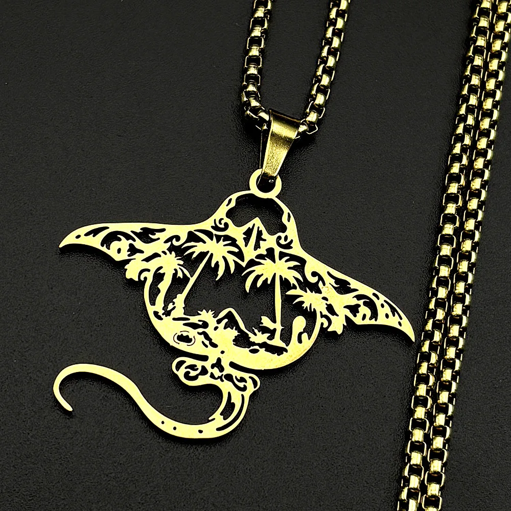 New style fashionable stainless steel hollow devil fish necklace, animal forest versatile sweater pendant accessory accessory se