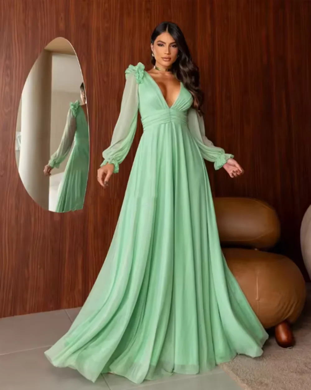 Abito da ballo in chiffon con scollo a V profondo e maniche lunghe a sbuffo Piega fino al pavimento Abito da sera a trapezio per abito da cocktail da donna